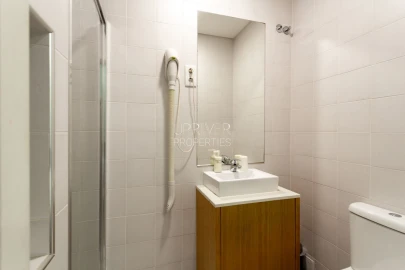 Apartamento T6 para Venda em Santo António