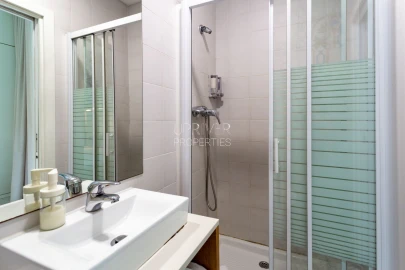 Apartamento T6 para Venda em Santo António