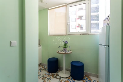 Apartamento T6 para Venda em Santo António
