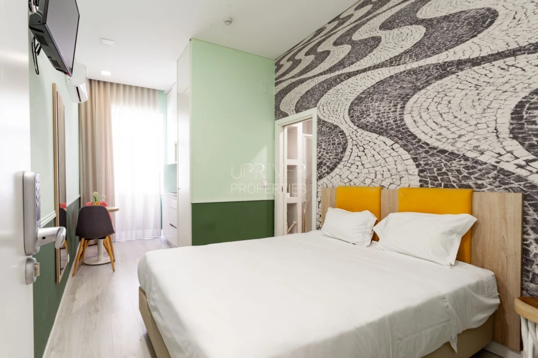 Apartamento T6 para Venda em Santo António Foto 1