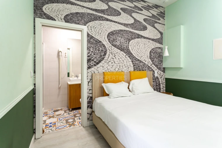 Apartamento T6 para Venda em Santo António Foto 10