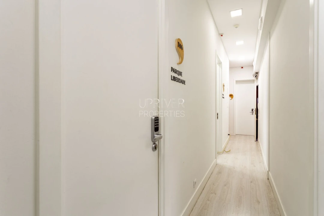 Apartamento T6 para Venda em Santo António Foto 25