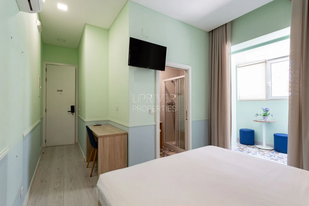 Apartamento T6 para Venda em Santo António Foto 18