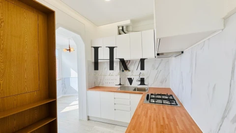 Apartamento T1 para Venda em São Vicente