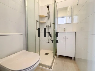 Apartamento T1 para Venda em São Vicente
