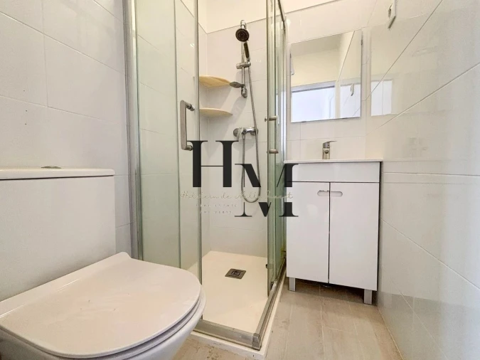 Apartamento T1 para Venda em São Vicente Foto 23