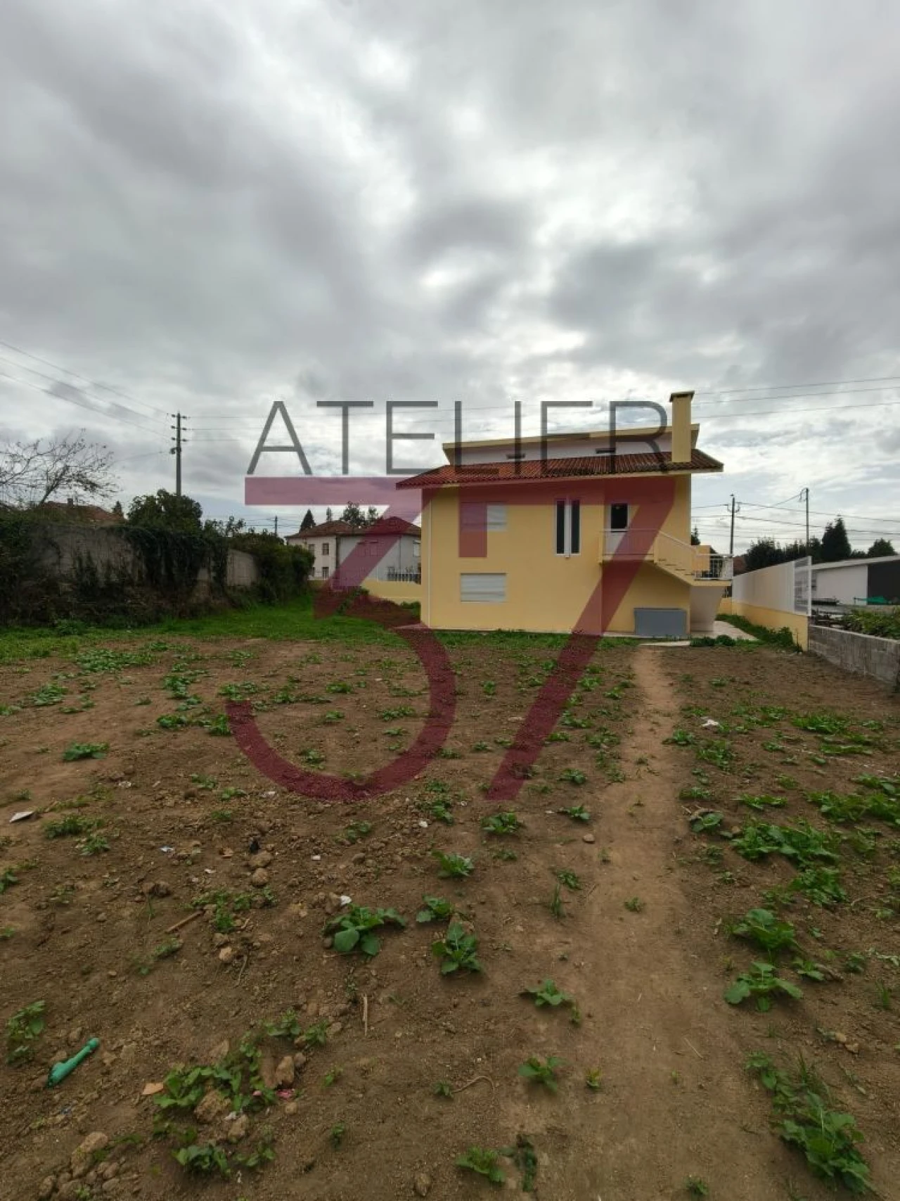 Moradia T3 para Venda em Santa Maria de Lamas Foto 5
