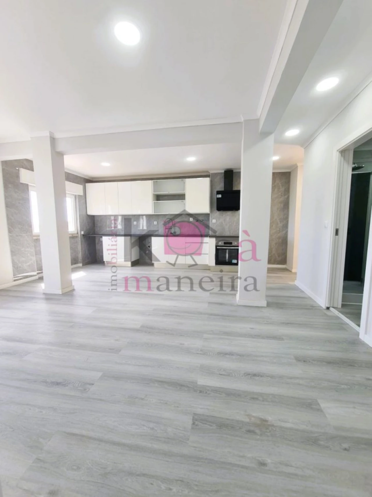 Apartamento T2 para Venda em Setubal (São Sebastião) Foto 4