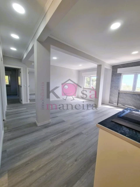 Apartamento T2 para Venda em Setubal (São Sebastião)