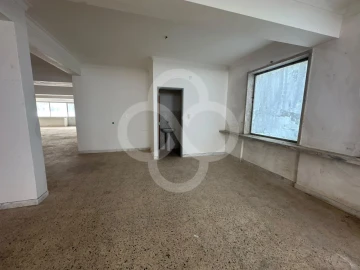 Loja para Venda em Agualva e Mira-Sintra
