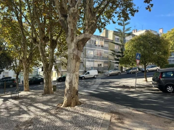 Loja para Venda em Agualva e Mira-Sintra