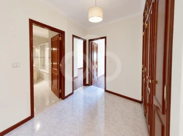 Apartamento T2 para Venda em Algueirão-Mem Martins