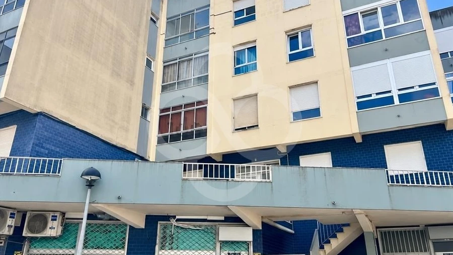 Loja para Venda em Loures