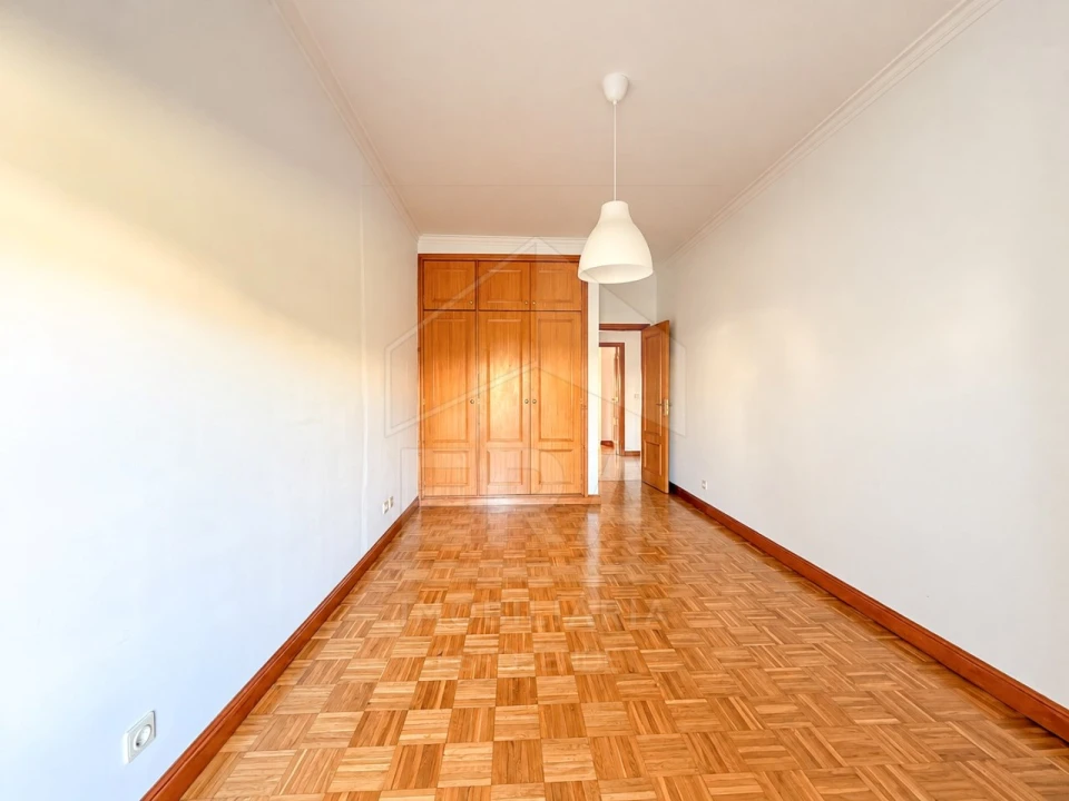 Apartamento T2 para Venda em Santa Marta de Portuzelo Foto 10
