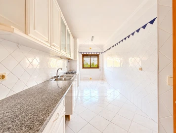 Apartamento T2 para Venda em Santa Marta de Portuzelo