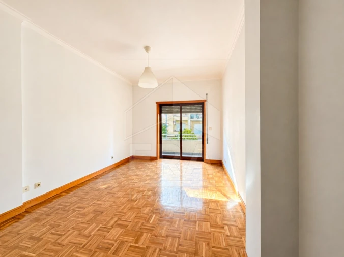 Apartamento T2 para Venda em Santa Marta de Portuzelo Foto 6