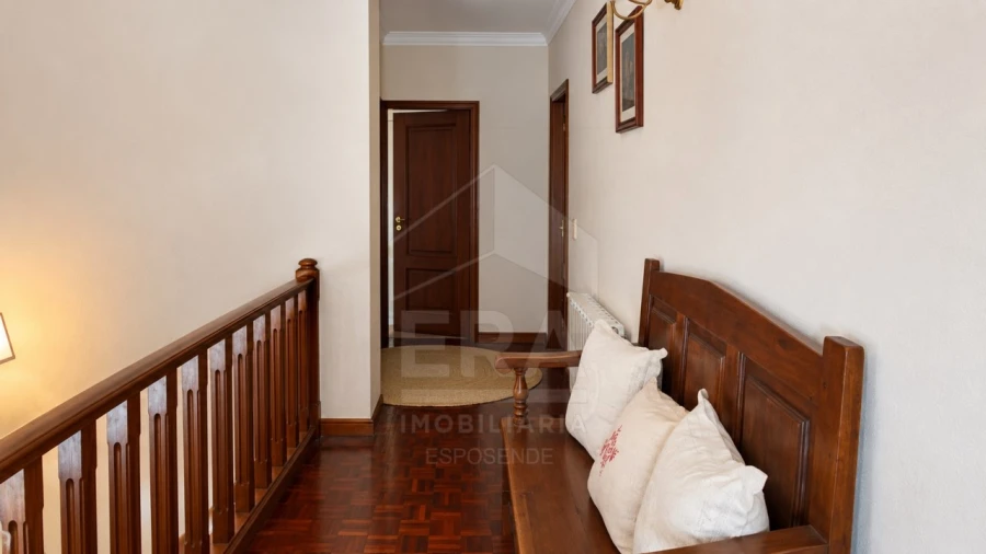 Moradia T5 para Venda em Geraz do Lima (Santa Maria, Santa Leocádia, Moreira), Deão Foto 7