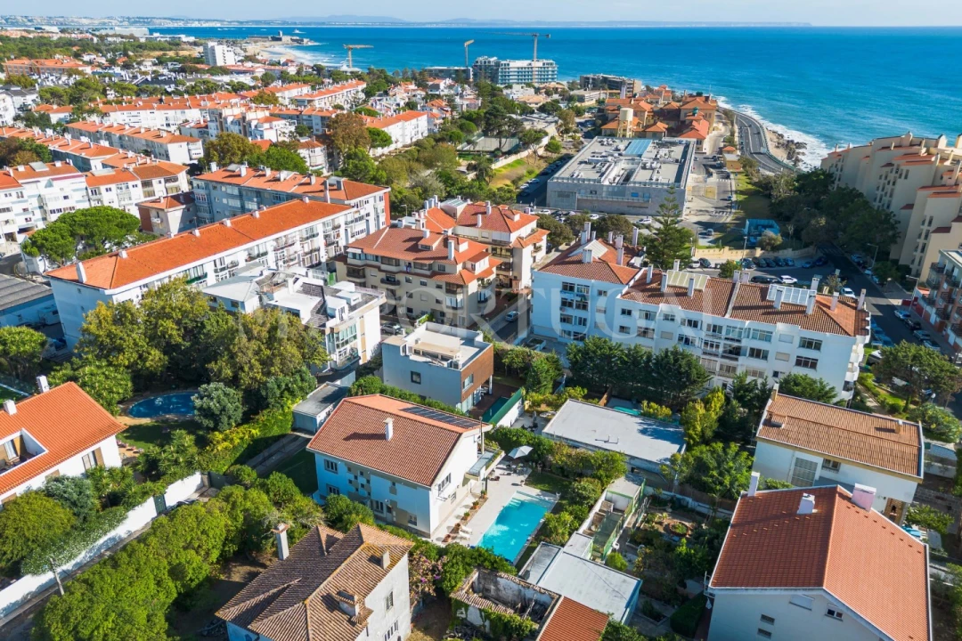 Moradia T5 para Venda em Carcavelos e Parede Foto 2