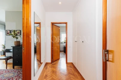 Moradia T5 para Venda em Carcavelos e Parede