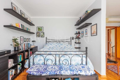 Moradia T5 para Venda em Carcavelos e Parede