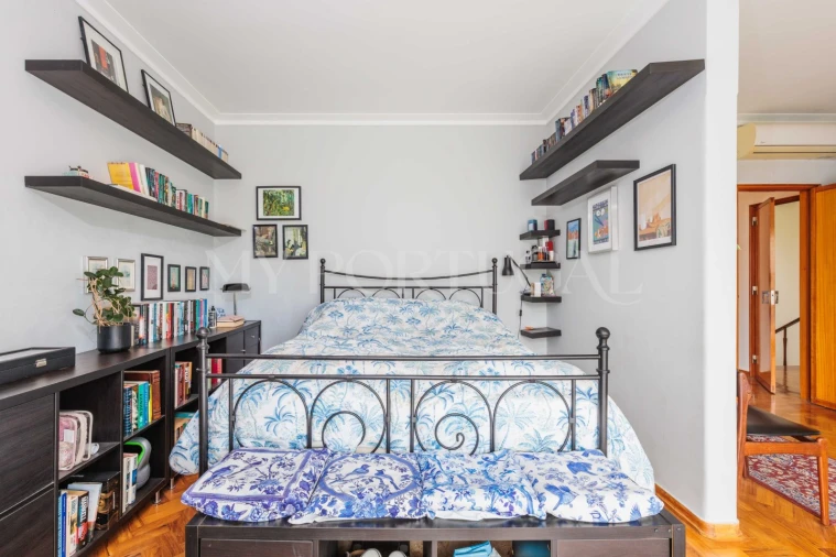 Moradia T5 para Venda em Carcavelos e Parede Foto 14