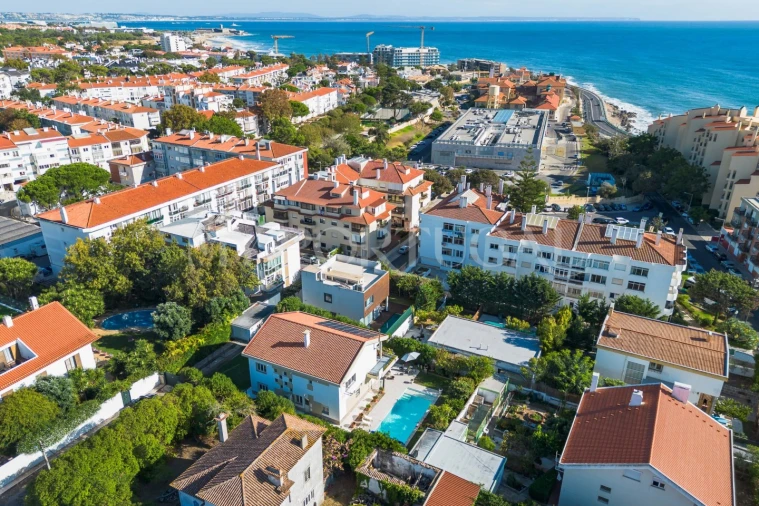 Moradia T5 para Venda em Carcavelos e Parede Foto 2