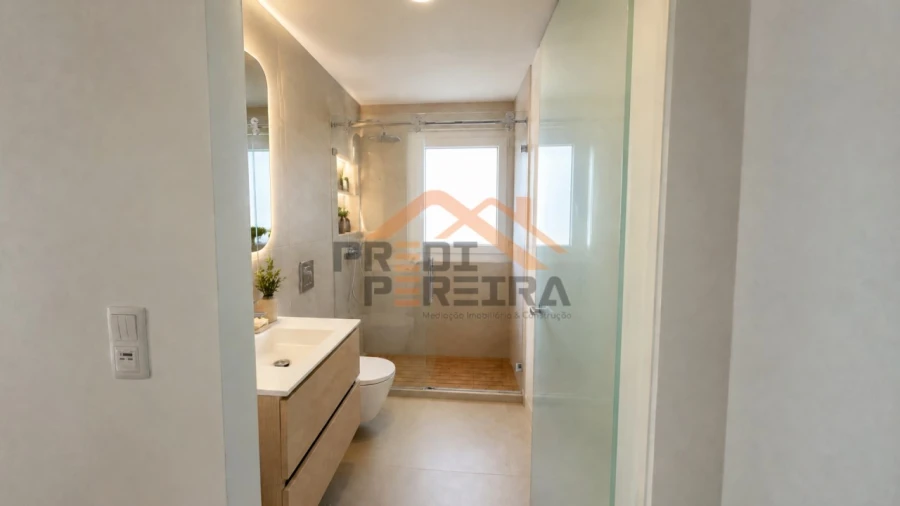 Apartamento T3 para Venda em Santo António dos Cavaleiros e Frielas Foto 5
