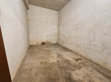 Apartamento T3 para Venda em Marvila, Ribeira Santarém, São Salvador, São Nicolau
