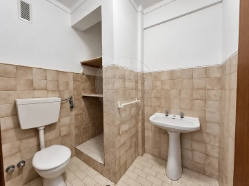 Apartamento T3 para Venda em Marvila, Ribeira Santarém, São Salvador, São Nicolau