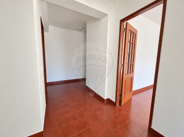 Apartamento T3 para Venda em Marvila, Ribeira Santarém, São Salvador, São Nicolau