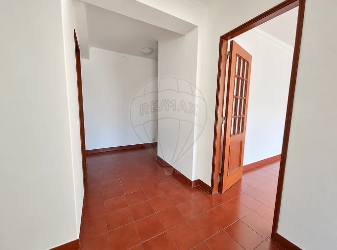 Apartamento T3 para Venda em Marvila, Ribeira Santarém, São Salvador, São Nicolau Foto 3