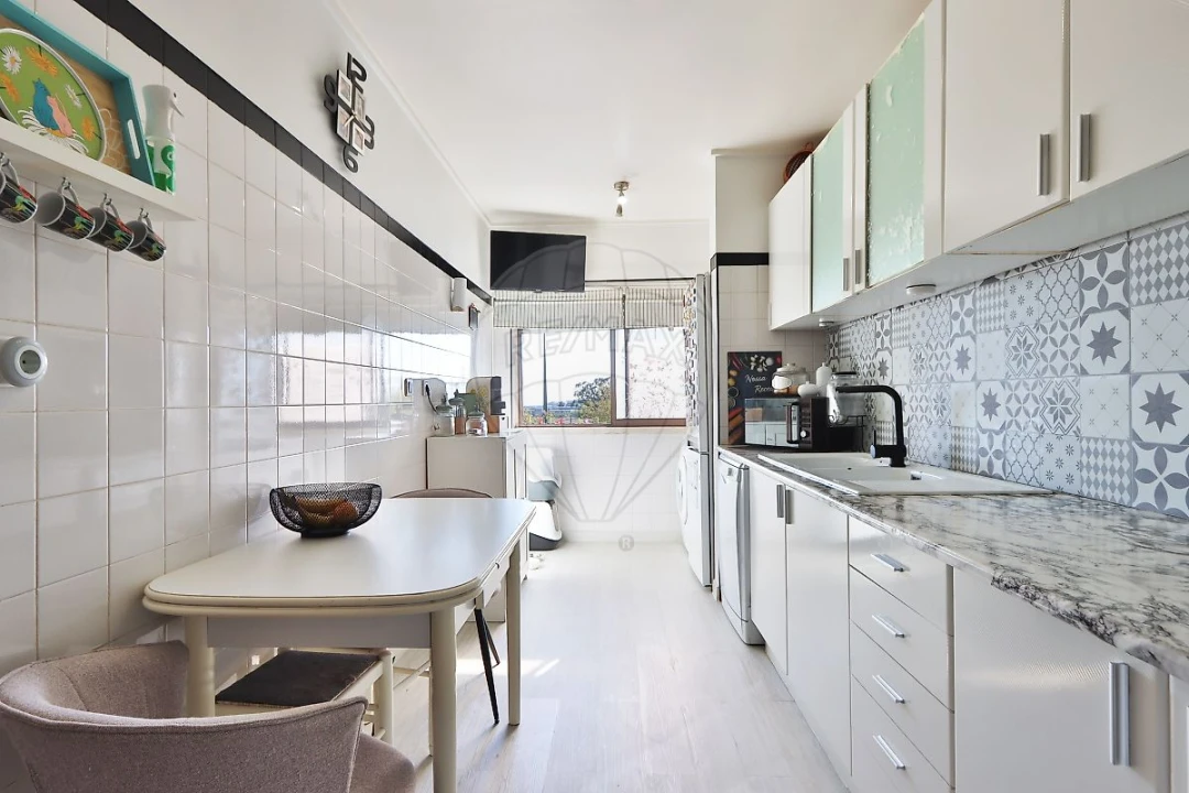 Apartamento T1 para Venda em Cacém e São Marcos Foto 3