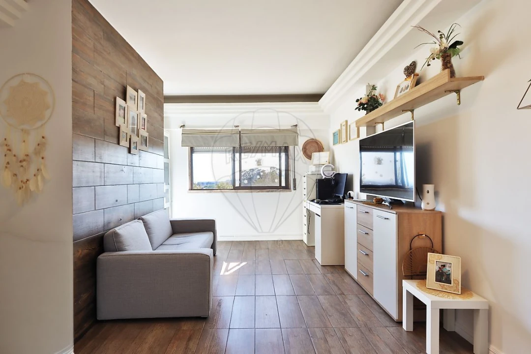 Apartamento T1 para Venda em Cacém e São Marcos Foto 7