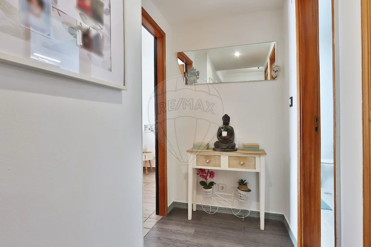 Apartamento T1 para Venda em Cacém e São Marcos Foto 8