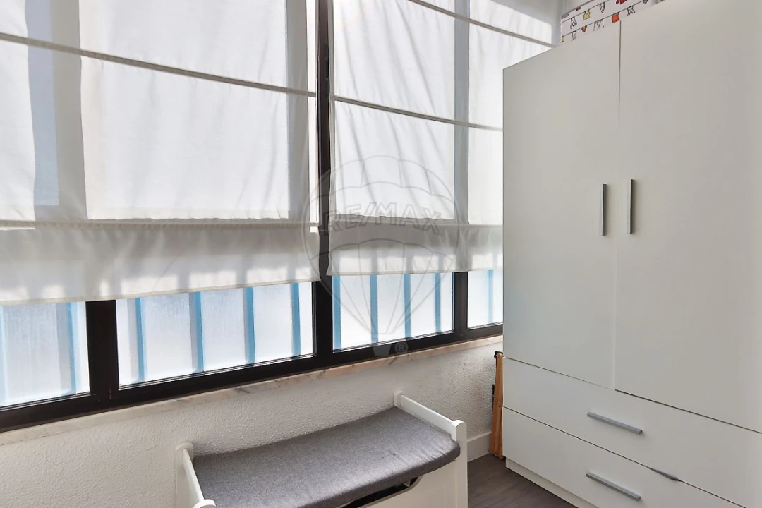 Apartamento T1 para Venda em Cacém e São Marcos Foto 11
