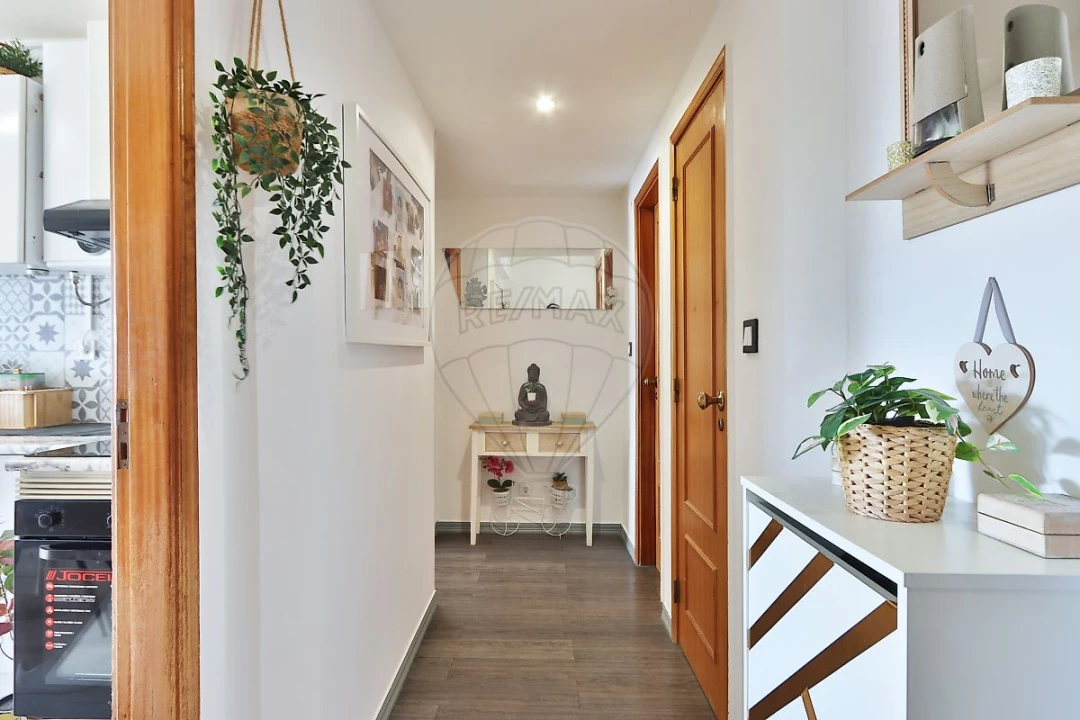Apartamento T1 para Venda em Cacém e São Marcos Foto 6