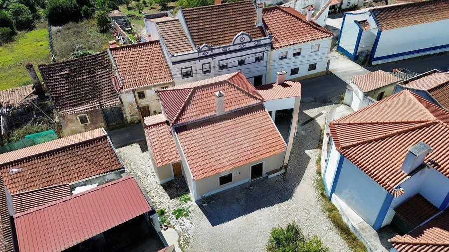 Moradia T2 para Venda em Santa Maria, São Pedro e Matacães Foto 20