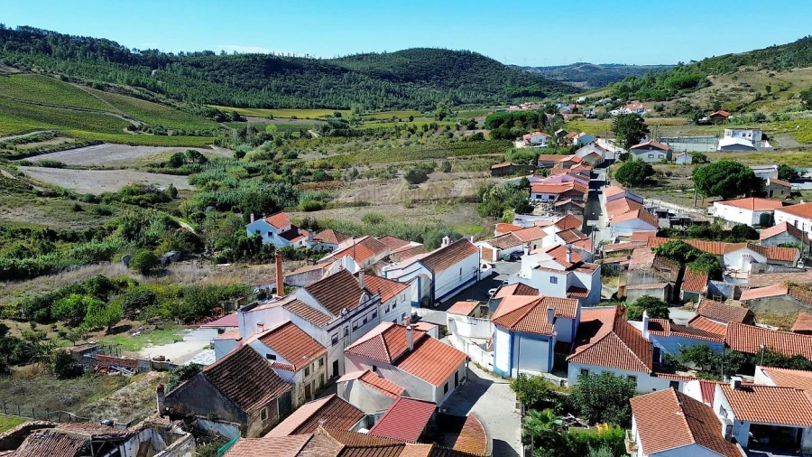 Moradia T2 para Venda em Santa Maria, São Pedro e Matacães Foto 19
