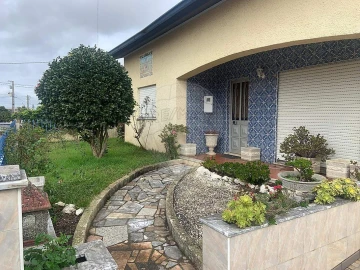 Moradia T3 para Venda em Aradas