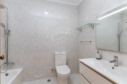 Apartamento T2 para Arrendamento em Paranhos