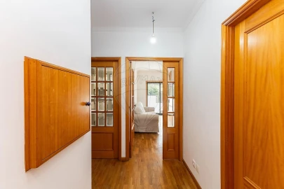Apartamento T2 para Arrendamento em Paranhos