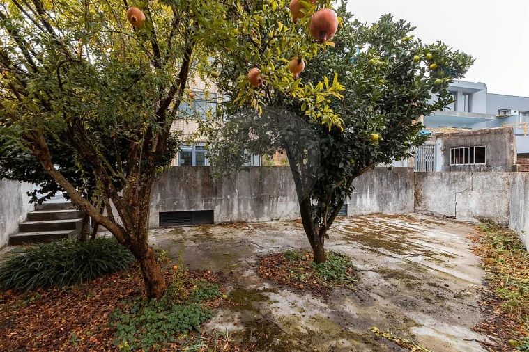 Apartamento T2 para Arrendamento em Paranhos Foto 11