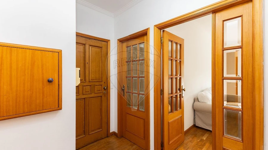 Apartamento T2 para Arrendamento em Paranhos