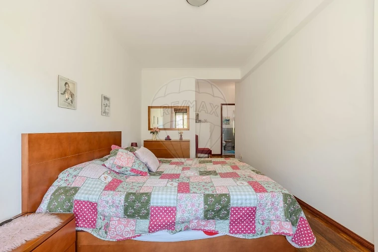Apartamento T3 para Venda em Castanheira do Ribatejo e Cachoeiras Foto 22