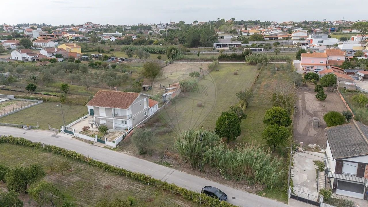Terreno para Venda em Carapinheira Foto 2