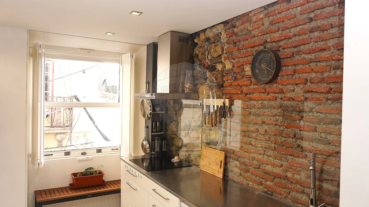 Apartamento T3 para Venda em Sé Nova, Santa Cruz, Almedina e São Bartolomeu Foto 1