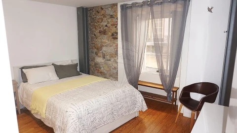 Apartamento T3 para Venda em Sé Nova, Santa Cruz, Almedina e São Bartolomeu