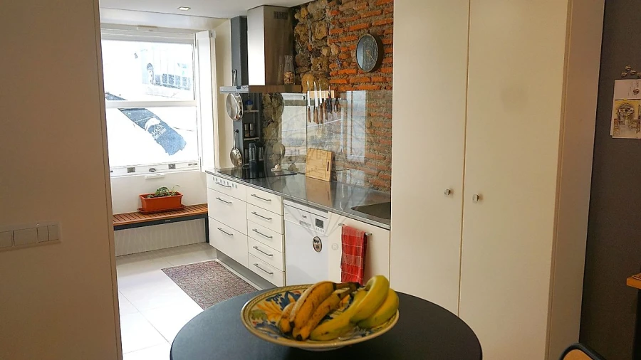 Apartamento T3 para Venda em Sé Nova, Santa Cruz, Almedina e São Bartolomeu Foto 3
