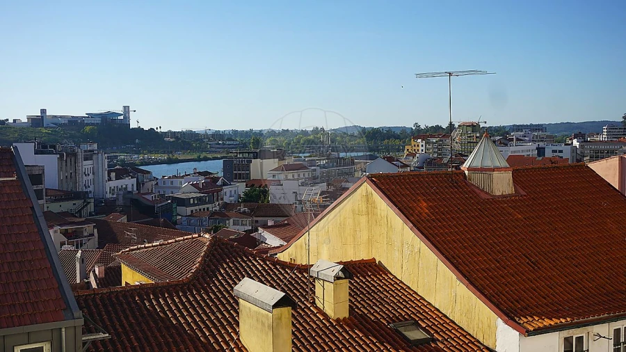 Apartamento T3 para Venda em Sé Nova, Santa Cruz, Almedina e São Bartolomeu Foto 26