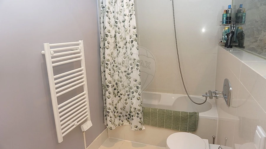 Apartamento T3 para Venda em Sé Nova, Santa Cruz, Almedina e São Bartolomeu Foto 30